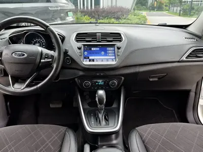 Ford Escort 2020, 60000 км, за 33800 CNY - фото 40