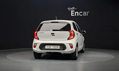 Kia Morning 2018, 45675 км, за 9400000 KRW