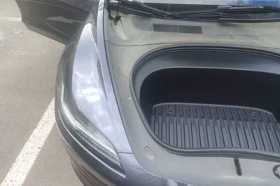 Tesla Model 3 2025, 16200 км, за 201722.94 CNY - фото 18