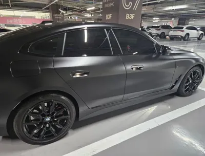 BMW i4 2025, 23000 км, за 32070000 KRW