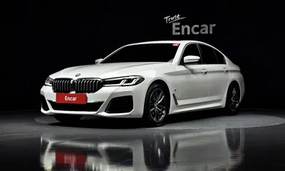BMW 5-Series · 2021 год
