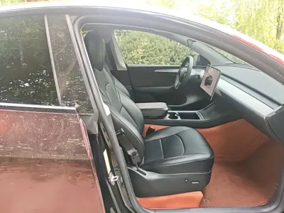 Tesla Model Y 2023, 54100 км, за 164400 CNY - фото 25