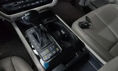 Kia Canival 2016, 185608 км, за 11400000 KRW - фото 9