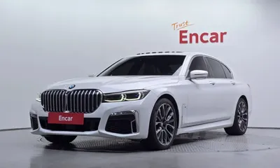 BMW 7-Series · 2020 год