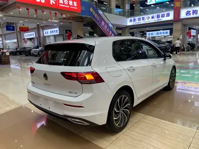Volkswagen Golf 2024, 48600 км, за 89500 CNY - фото 8