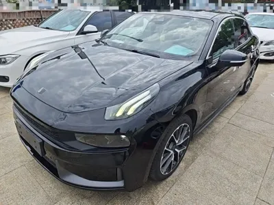 Lynk & Co 03 · 2018 год