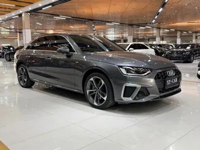 Audi A4L 2022, 49000 км, за 128800 CNY