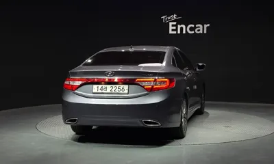 Hyundai Grandeur 2014, 55607 км, за 7300000 KRW