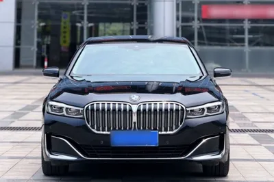 BMW 7 Series 2019, 121000 км, за 272882.11 CNY - фото 14