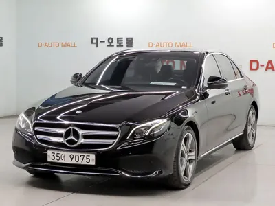 Mercedes-Benz E-Class · 2017 год