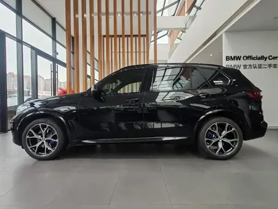 BMW X5 2023, 26000 км, за 419799 CNY