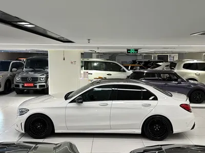 Mercedes-Benz C-Class 2021, 100000 км, за 107000 CNY