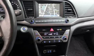 Hyundai Avante 2017, 130690 км, за 8300000 KRW - фото 13