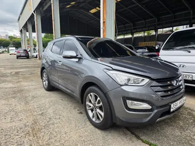 Hyundai Santafe 2015, 145911 км, за 9500000 KRW