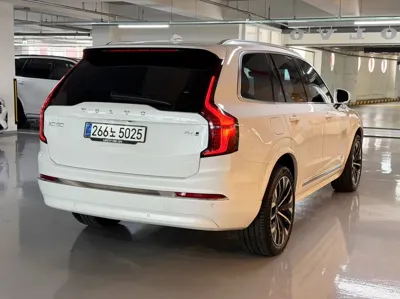 Volvo XC90 2026, 1356 км, за 84000000 KRW