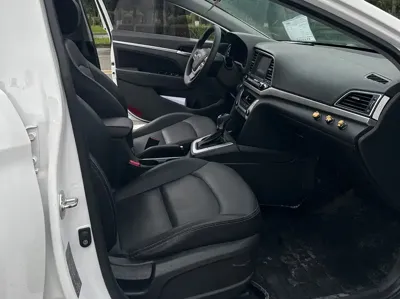 Hyundai Elantra 2019, 80000 км, за 36800 CNY - фото 10