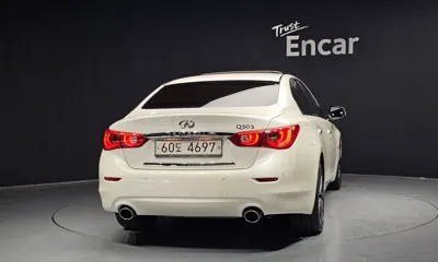 Infiniti Q50 2016, 108203 км, за 10900000 KRW - фото 4