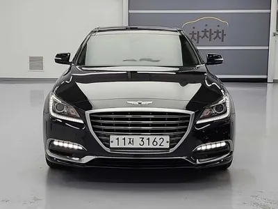 Hyundai Genesis 2016, 74350 км, за 12900000 KRW