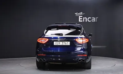 Maserati Levante 2018, 62484 км, за 35500000 KRW