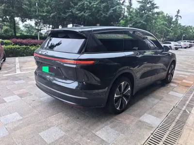Nio ES8 2023, 26000 км, за 199800 CNY - фото 4