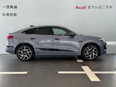 Audi 奥迪Q6L Sportback e-tron 2025, 10000 км, за 246800 CNY - фото 3
