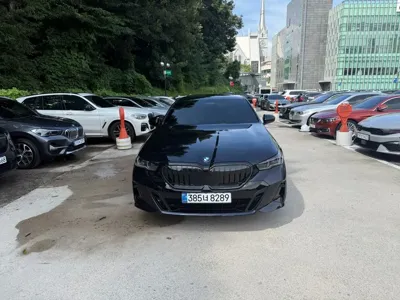 BMW 5-Series · 2025 год