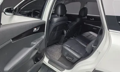 Kia Sorento 2019, 60426 км, за 16000000 KRW - фото 12