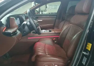 Genesis G90 2022, 105335 км, за 11280000 KRW