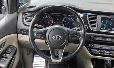 Kia Canival 2019, 71857 км, за 20900000 KRW - фото 14