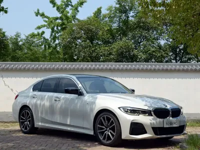 BMW 3 Series 2020, 75700 км, за 136800 CNY