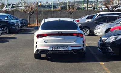 Kia K5 2021, 57194 км, за 18200000 KRW