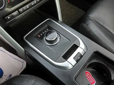 Land Rover Discovery Sport 2017, 98816 км, за 10300000 KRW - фото 10