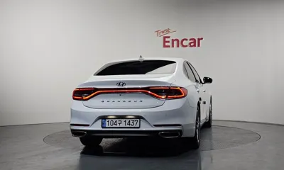 Hyundai Grandeur 2019, 152620 км, за 12800000 KRW