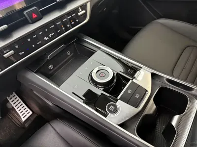 Kia Sportage 2025, 4800 км, за 106800 CNY - фото 12