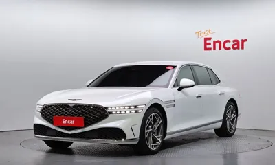 Genesis G90 · 2023 год