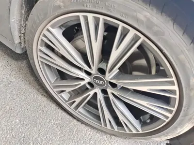 Audi A6L 2023, 50599 км, за 254800 CNY - фото 6