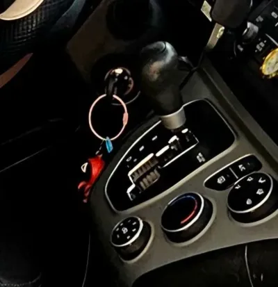 Kia Ray 2014, 91360 км, за 4900000 KRW - фото 9
