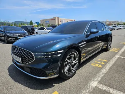 Genesis G90 · 2023 год