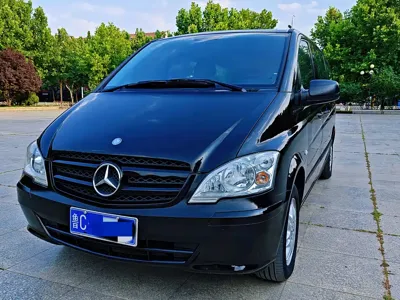 Mercedes-Benz Vito · 2012 год