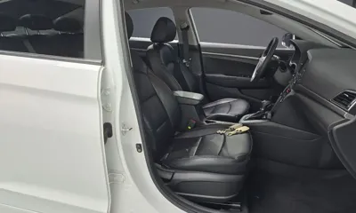 Hyundai Avante 2018, 108412 км, за 8500000 KRW - фото 26