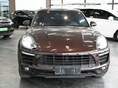 Porsche Macan · 2016 год