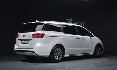 Kia Canival 2018, 119788 км, за 8800000 KRW