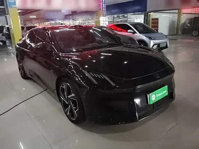 Lynk & Co Z10 2025, 24700 км, за 179000 CNY