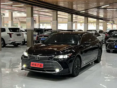 Toyota Avalon · 2020 год