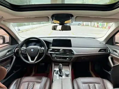 BMW 5 Series 2018, 150000 км, за 126800 CNY - фото 9