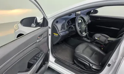 Hyundai Avante 2018, 59216 км, за 11500000 KRW - фото 10