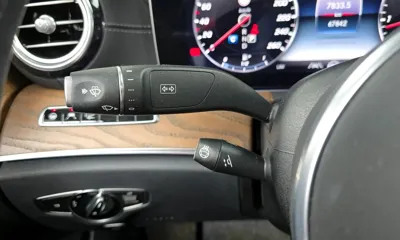 Mercedes-Benz E-Class 2020, 67842 км, за 32700000 KRW - фото 29