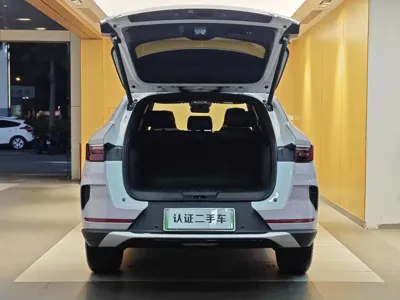 BYD PLUS New Energy 2022, 38800 км, за 65800 CNY - фото 28