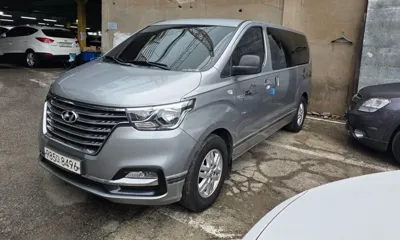 Hyundai Starex 2020, 130000 км, за 13600000 KRW