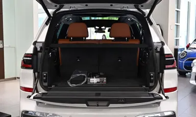 BMW X7 2025, 11376 км, за 126000000 KRW - фото 7